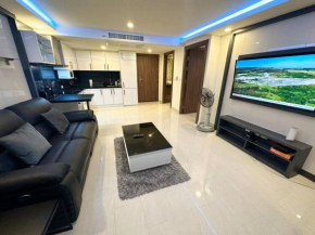 Large Luxury - Pattaya City Centre - Grand Avenue - 716